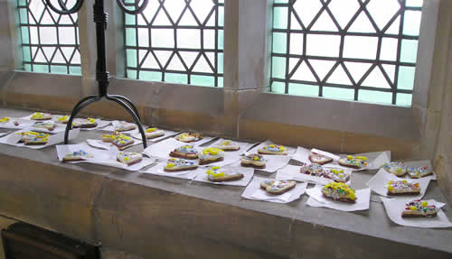 PHOTO: Craft workshops - Heart Biscuits